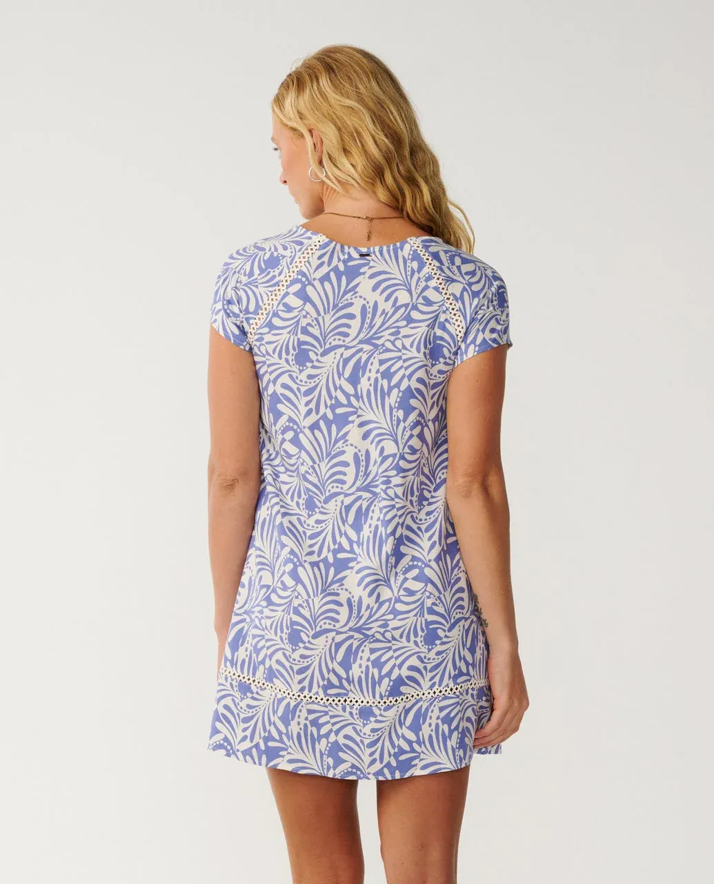 Party Wave Shift Dress