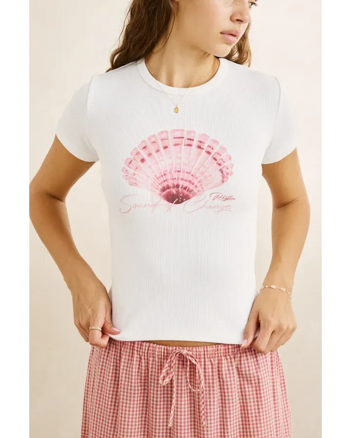 Scallop Shell Everyday T-Shirt