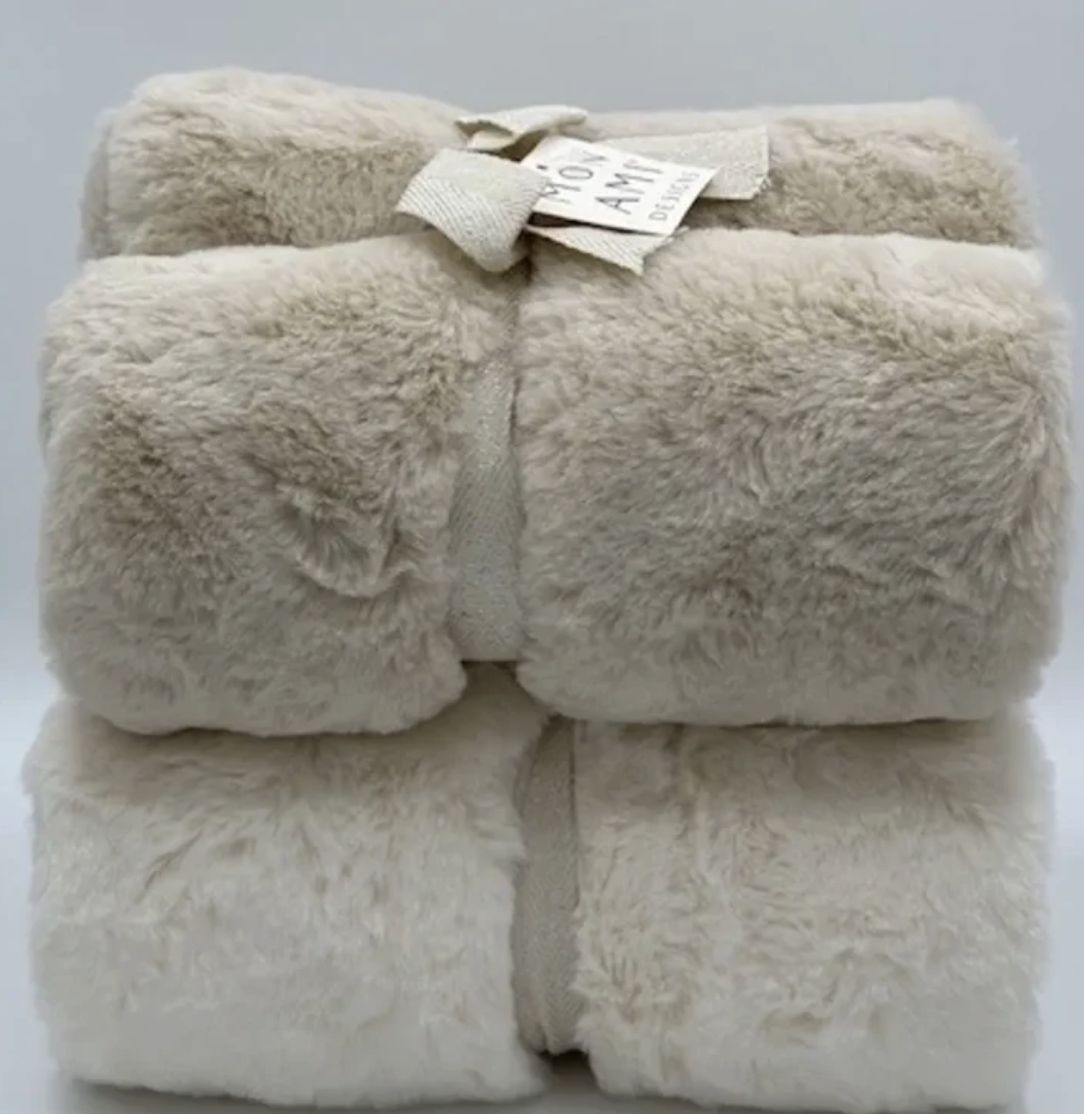 Mon Ami Blanket
