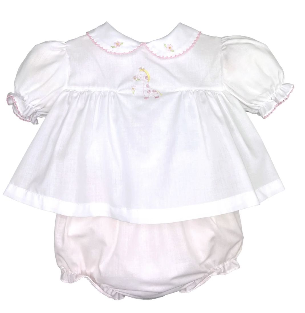 Giraffe Embroidered Diaper Set