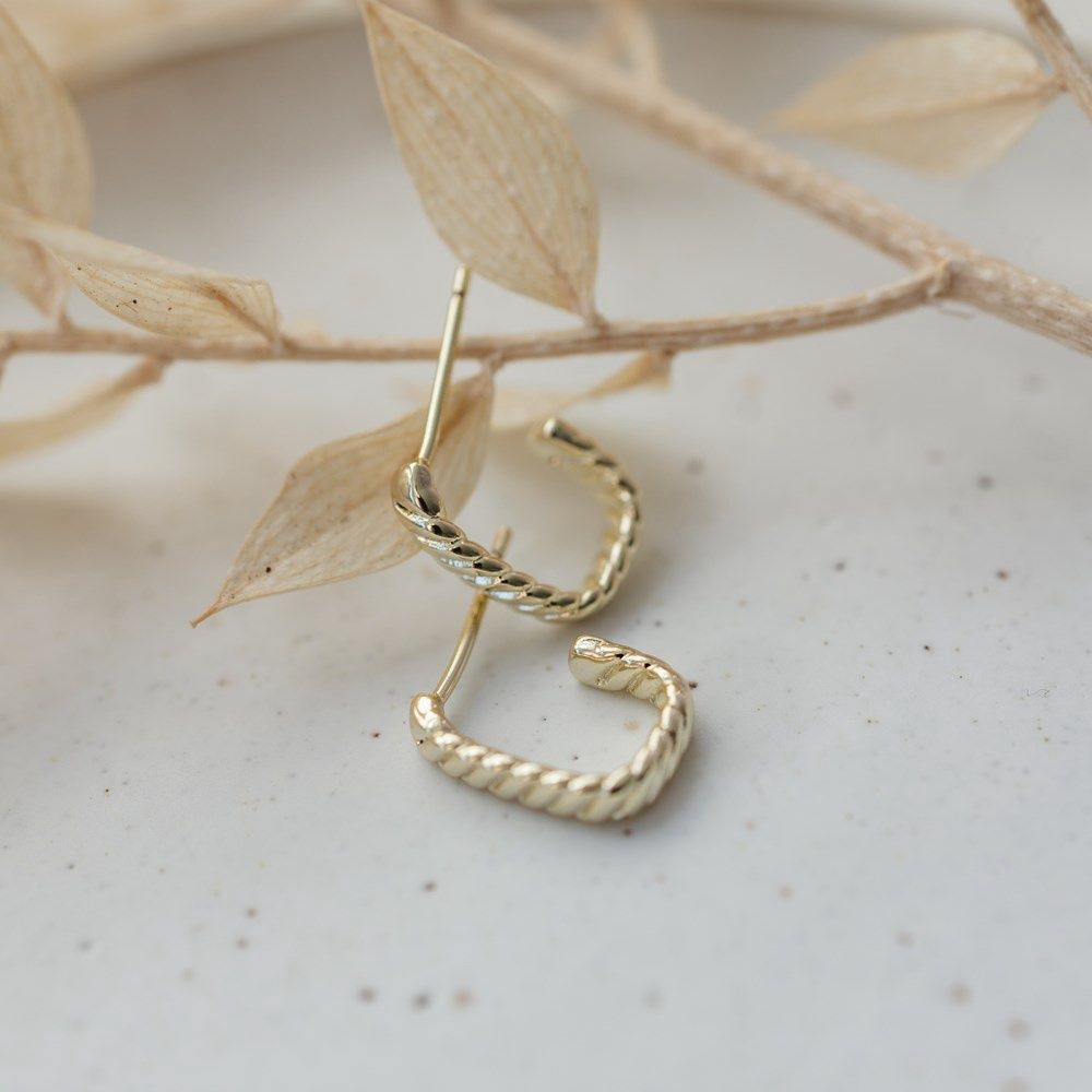 Braided Studs gold
