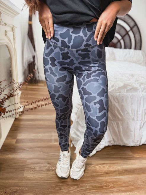 Blackout Duck Camo Leggings