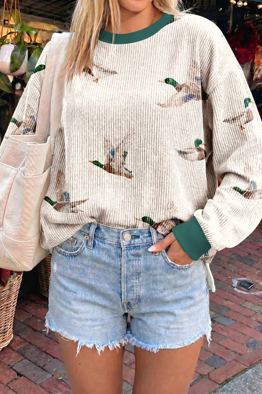 duck print crewneck