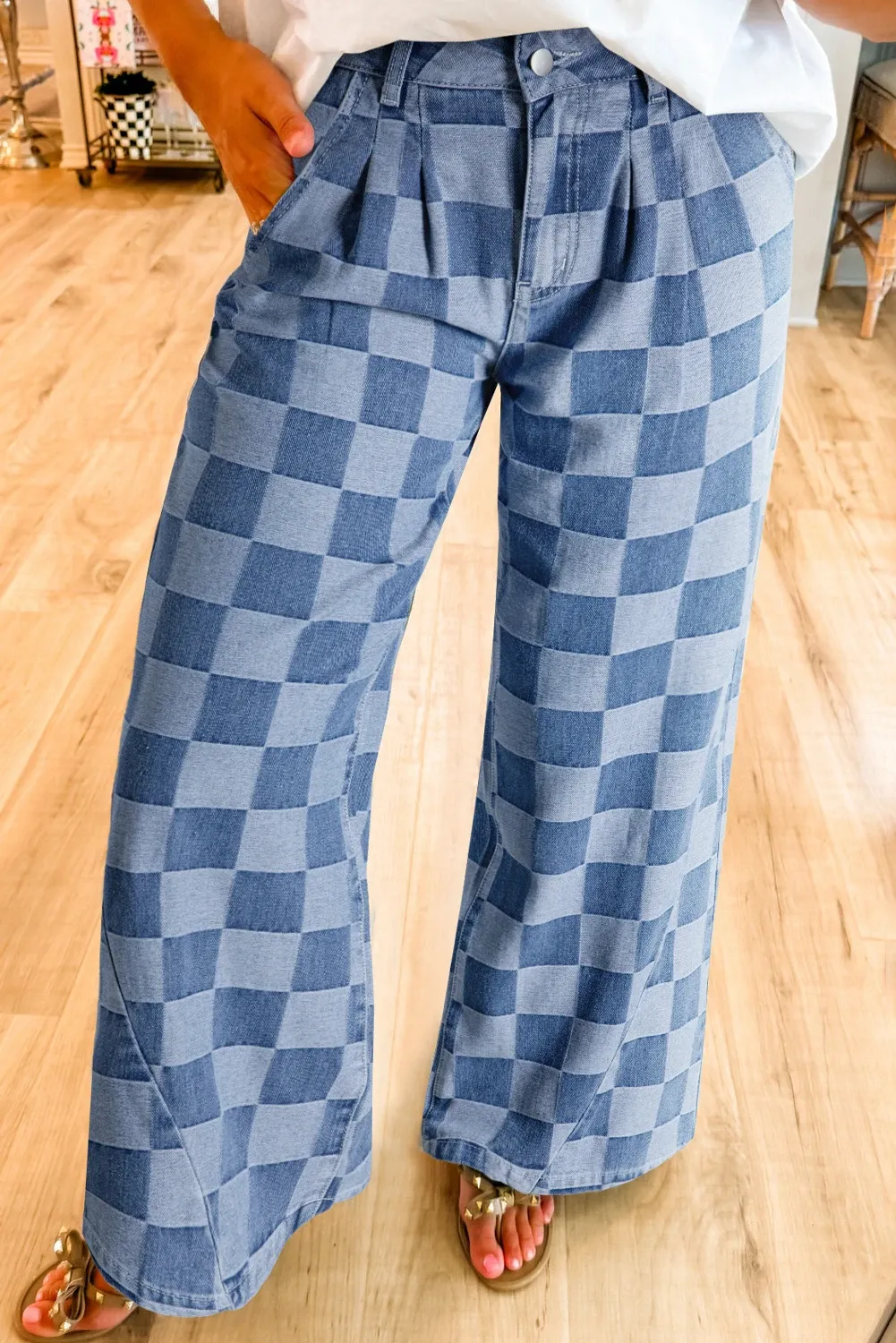 Checkered wide leg jeans
