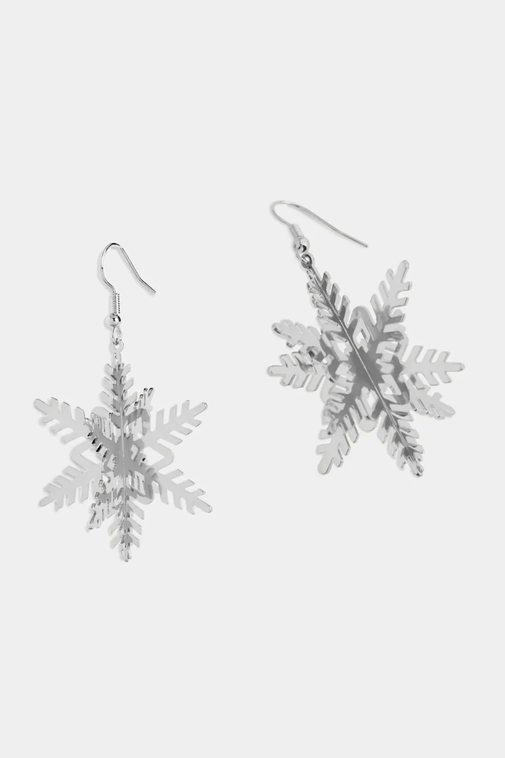 3D Snowflake earrings