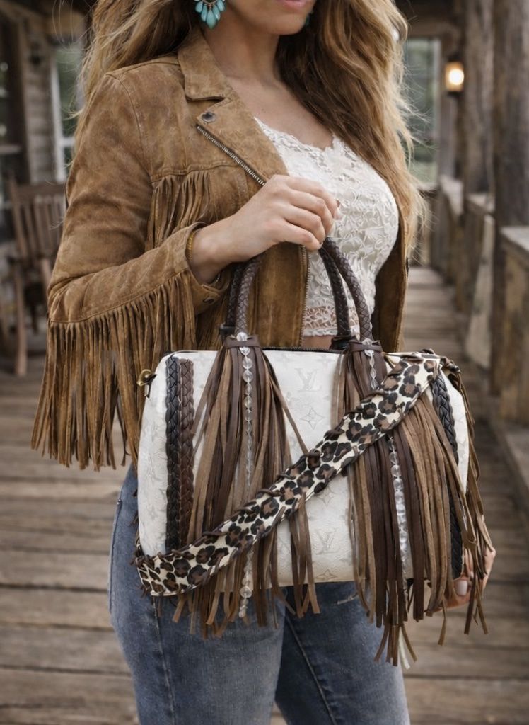  Western Fringe Upcycled Handbag w/ Leopard Strap ✨