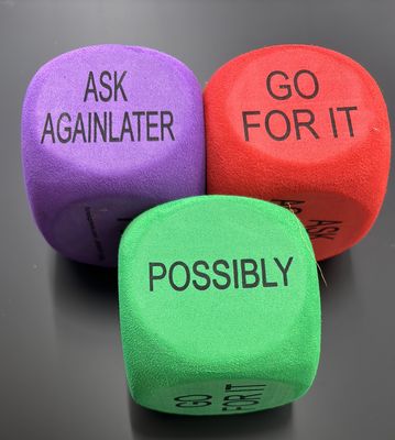 DECISION MAKER DICE