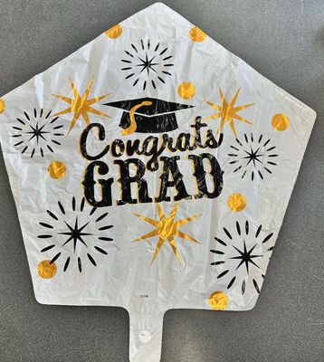 G20 CNGRT GRAD CAP BLLN