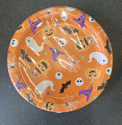 8Ct 7” Friendly Frights Plate