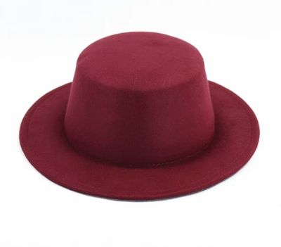 Hard-shell dome cap Wine red