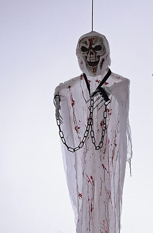 Large white Ghost with Chain