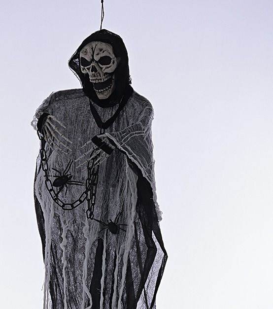 Large black Ghost with Chain