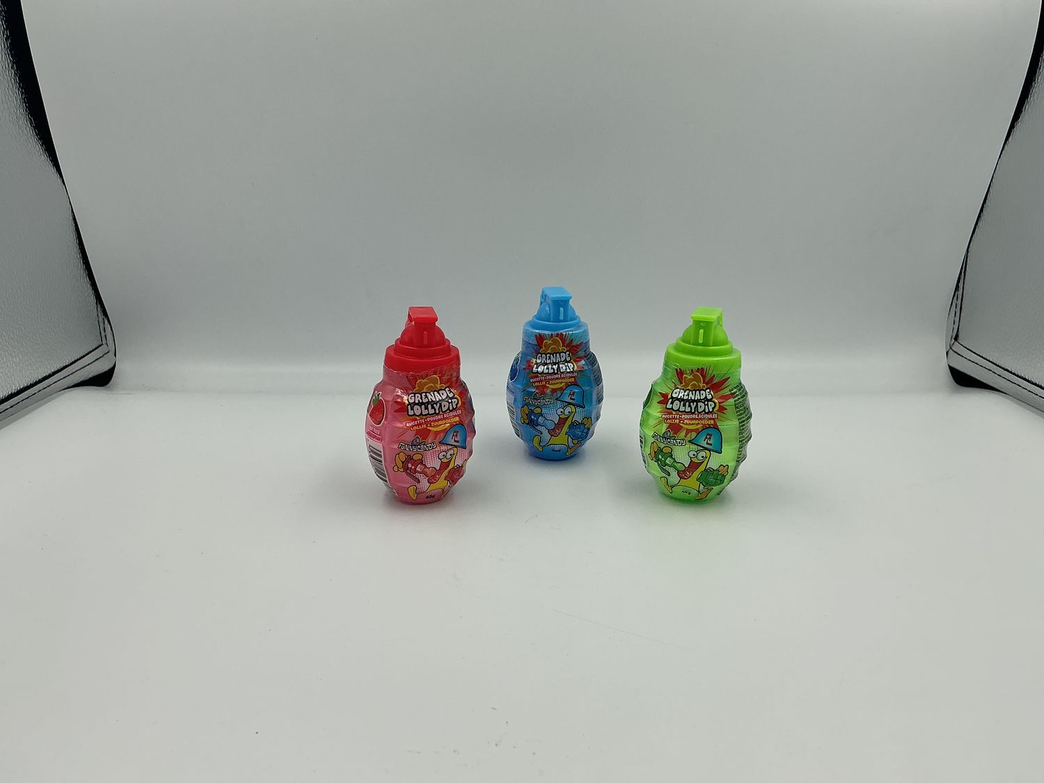 FUNNY CANDY grenade lollYdip