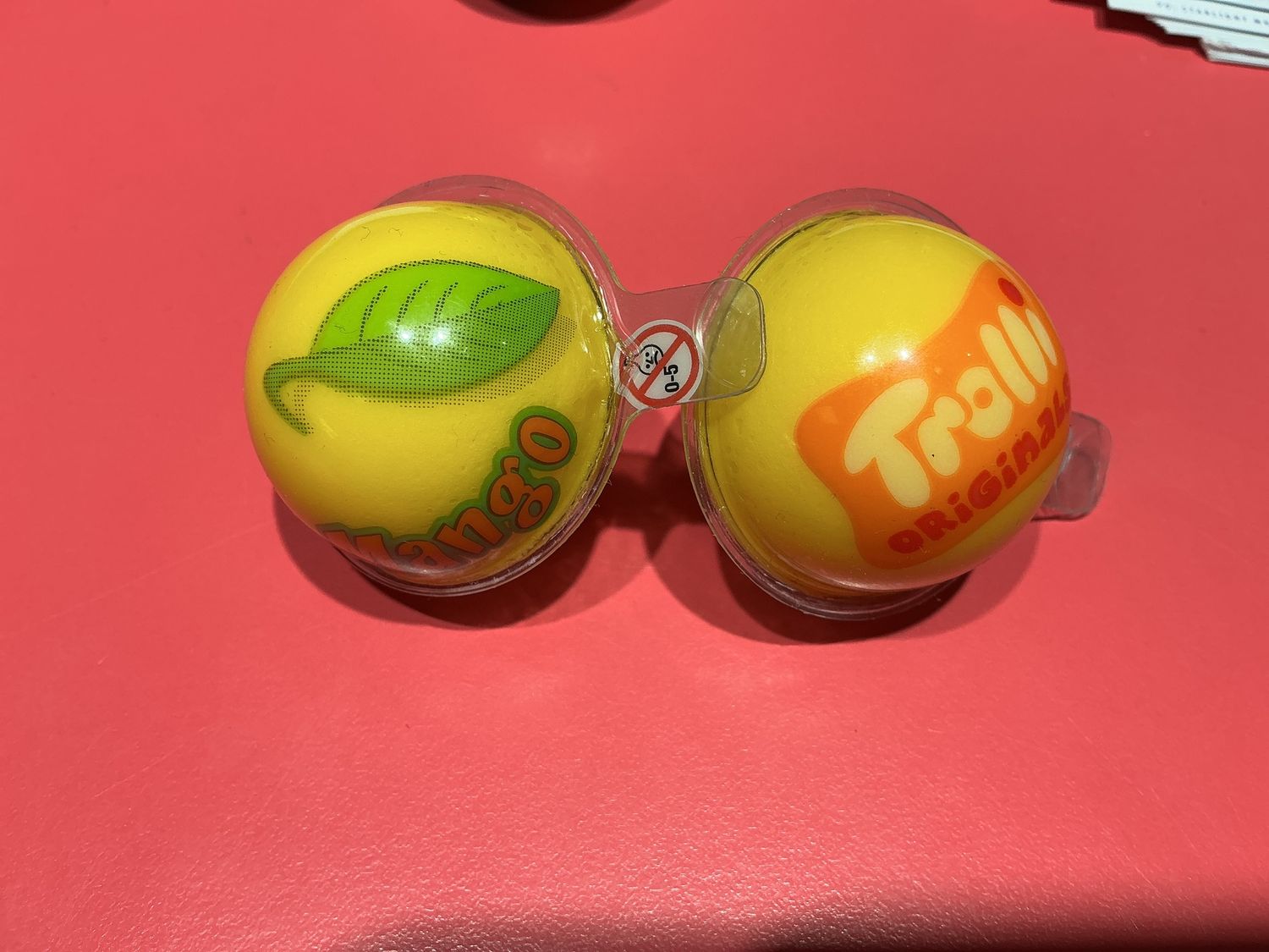 Trolli flavor bomb mango