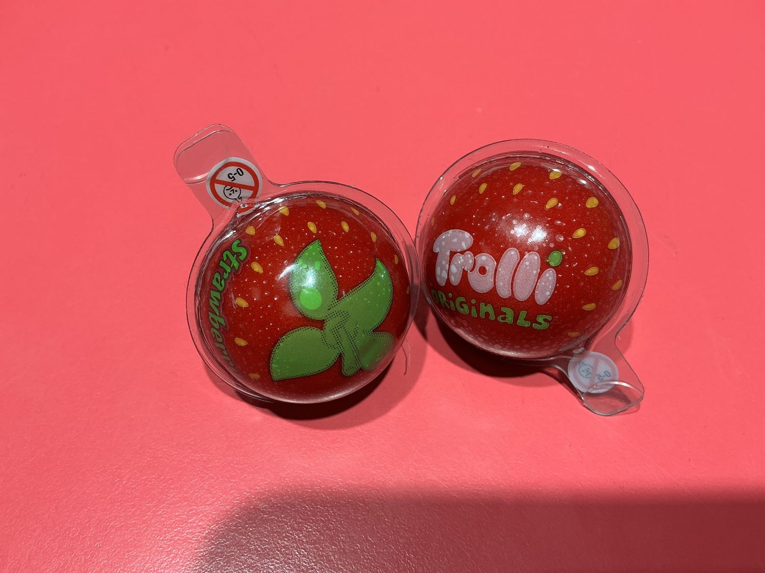 Trolli flavor bomb strawberry