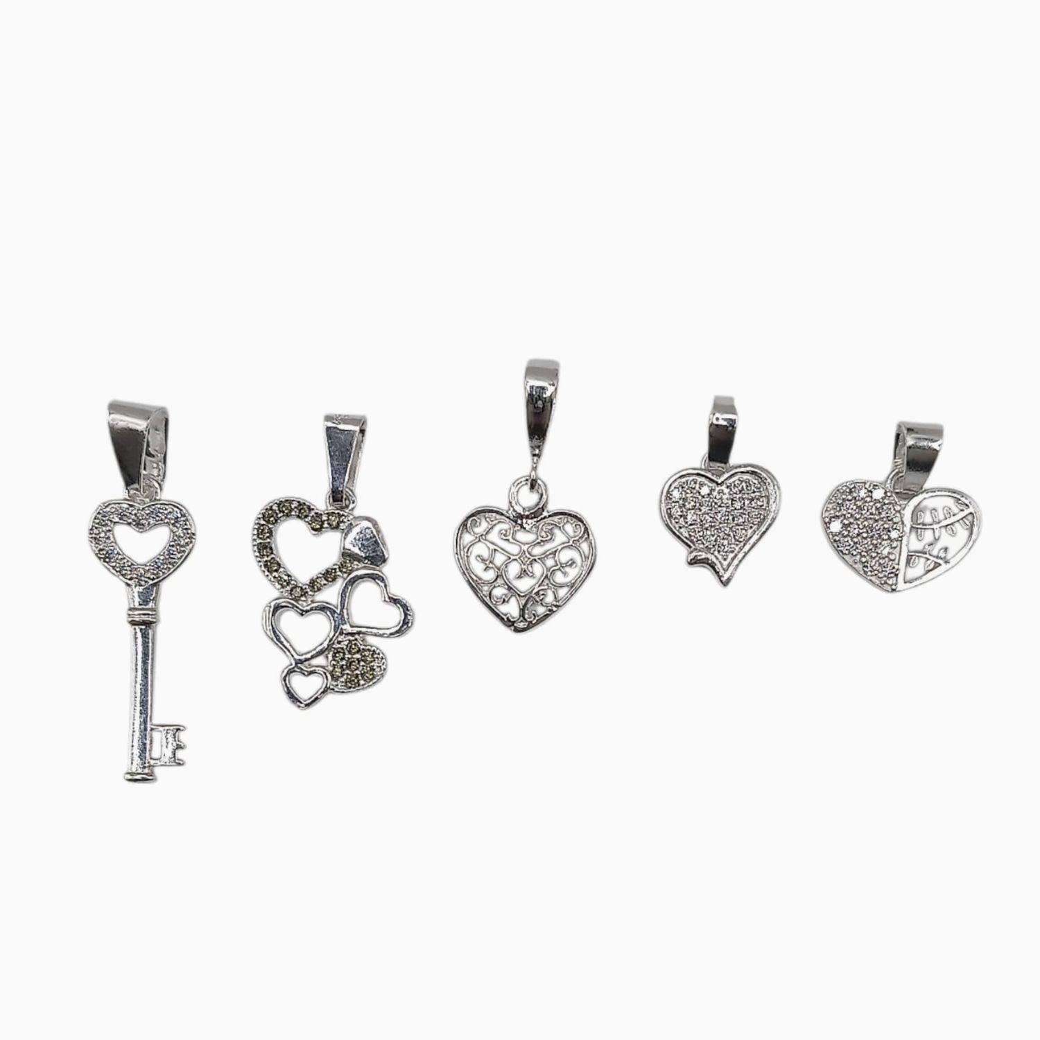 Paquete de Dijes de Corazones en Plata .925