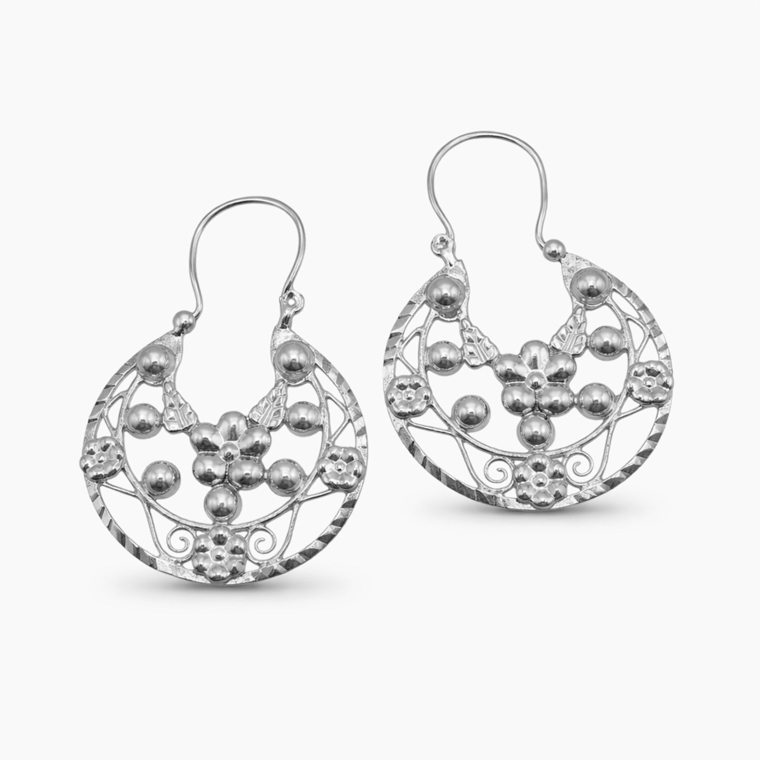 ARRACADA CALADA 4.8 CM, PLATA .925