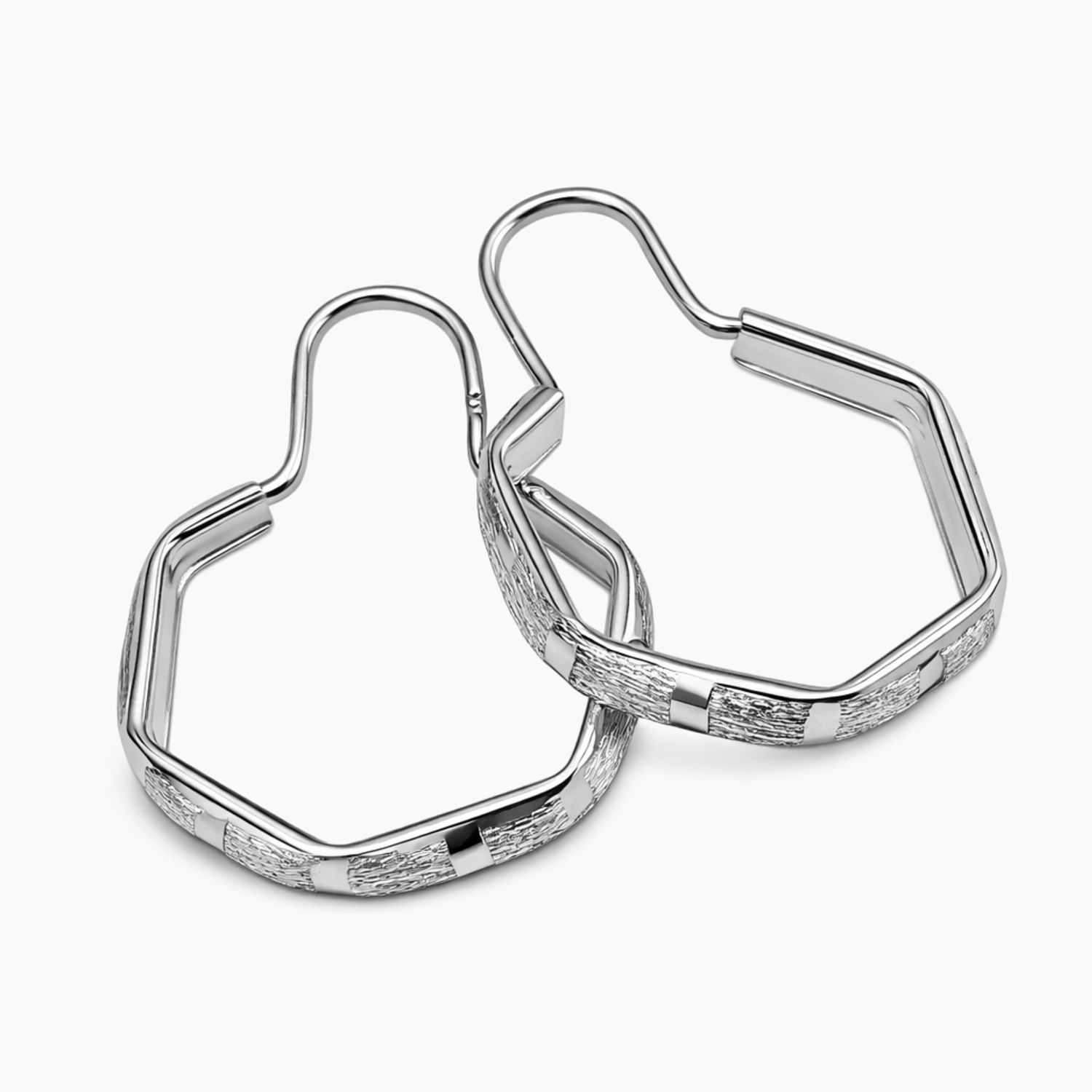 ARRACADA EXAGONAL CALADA, 3.5 CM PLATA .925