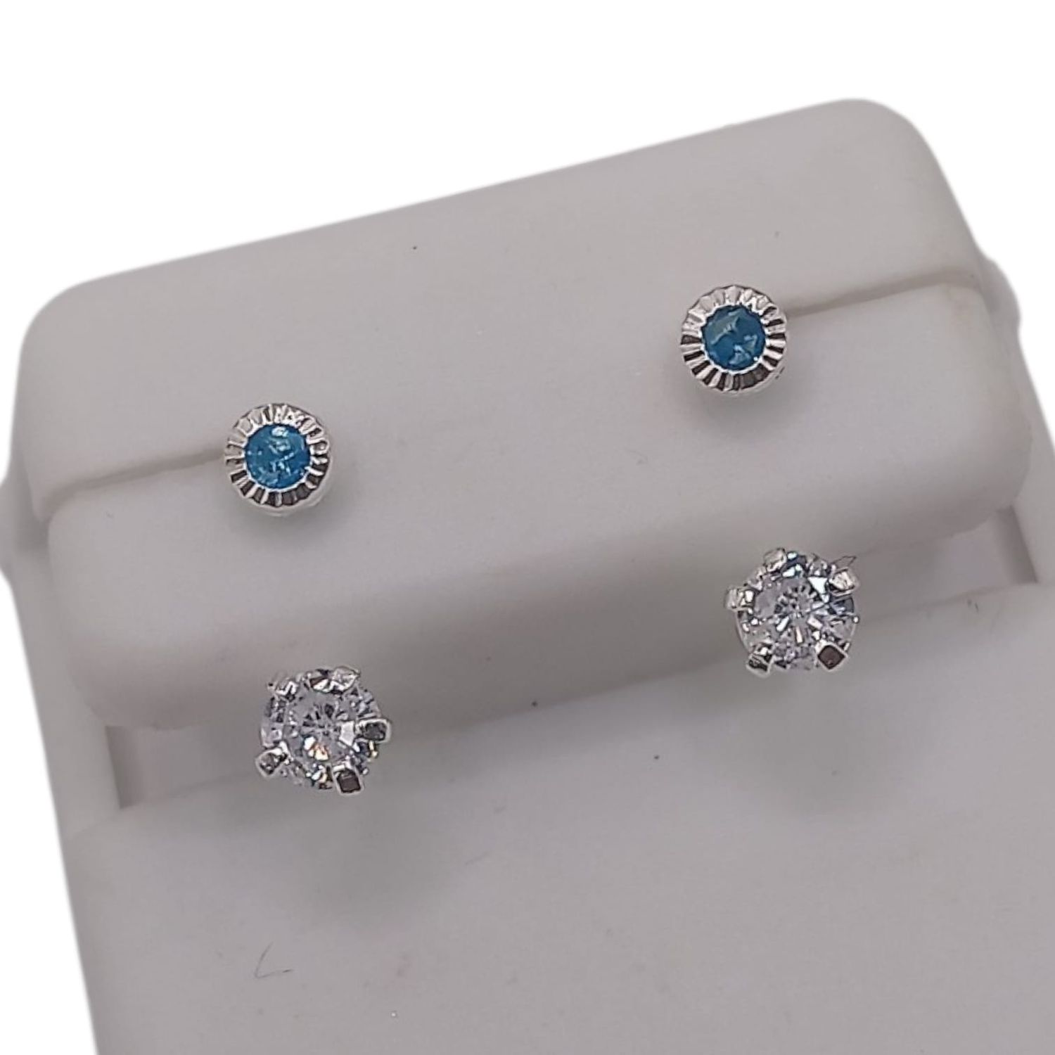 BROQUEL CURVO CZ AZUL, PLATA .925