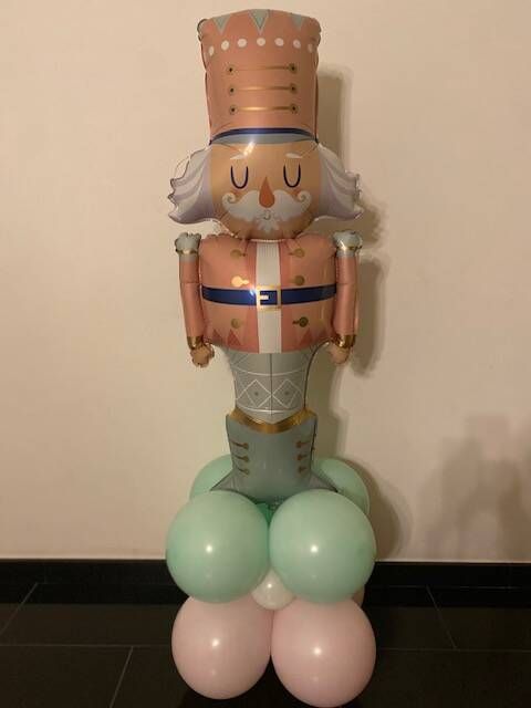 Notenkraker pastel 1st.