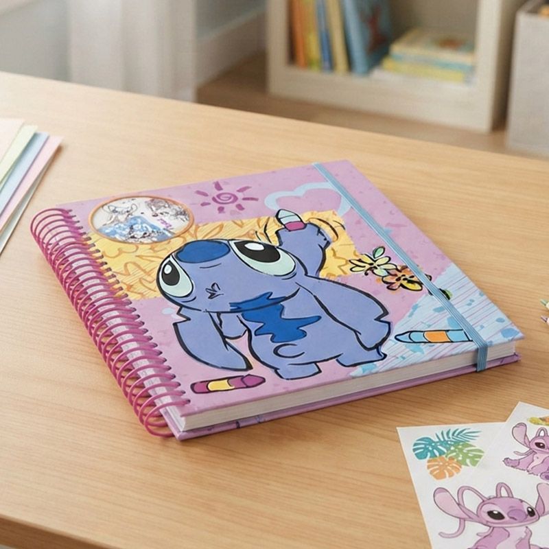 Colouring set + stencil Stitch