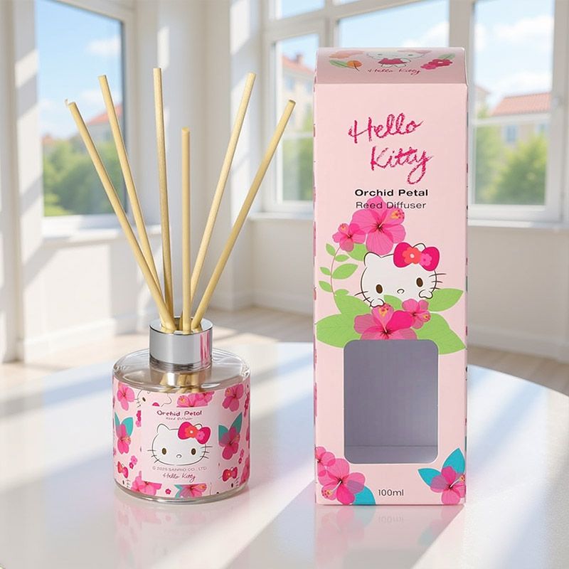 Hello Kitty Geurstokjes  orchid petal 100ml.
