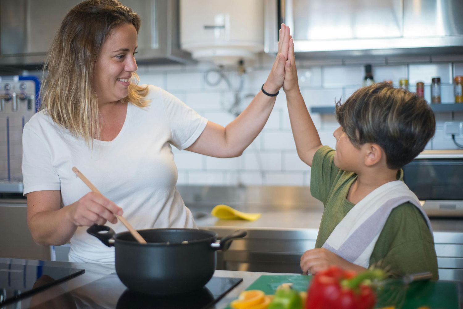 Lundi 20 avril 2026 de 10:00 à 12h30  - dès 12 ans Atelier pour enfant : Je cuisine pour mes parents !