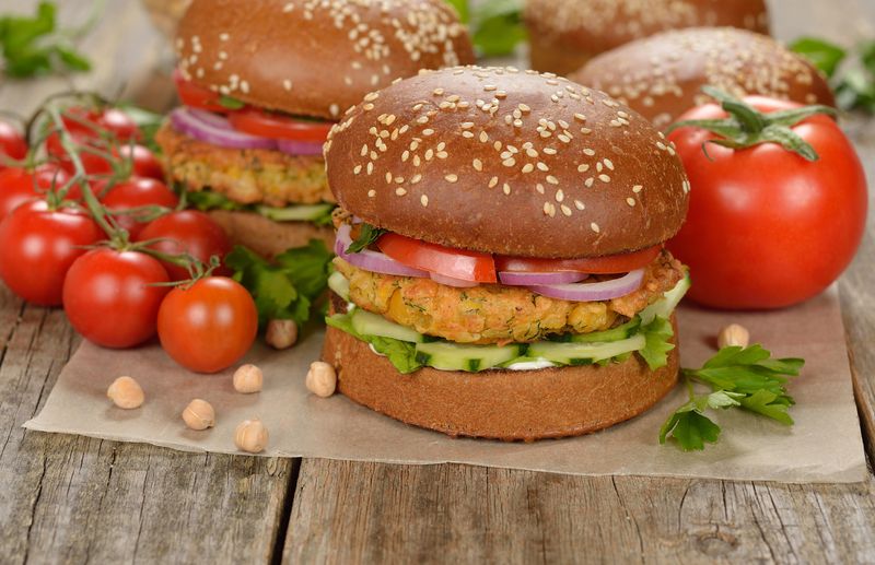 Atelier "prépare ton burger végan" Le samedi 25 avril 2026 de 10h00 à 12h30