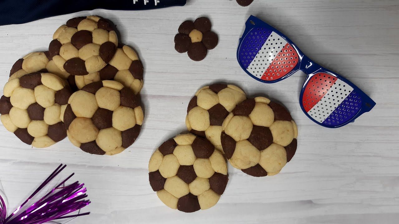 Samedi 4 juillet 2026 de 14h00 à 16h00 - dès 4 ans Atelier 4 mains Sablés ballon de foot ! Samedi 4 juillet 2026 de 14h00 à 16h00 - dès 4 ans Atelier 4 mains Sablés ballon de foot !