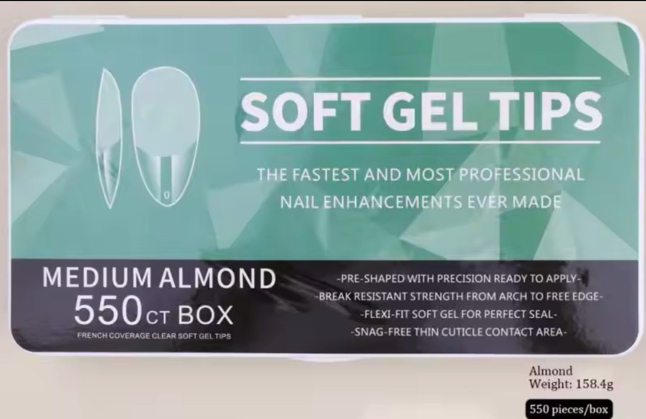 Soft gel pression on Nail (Amande médium )