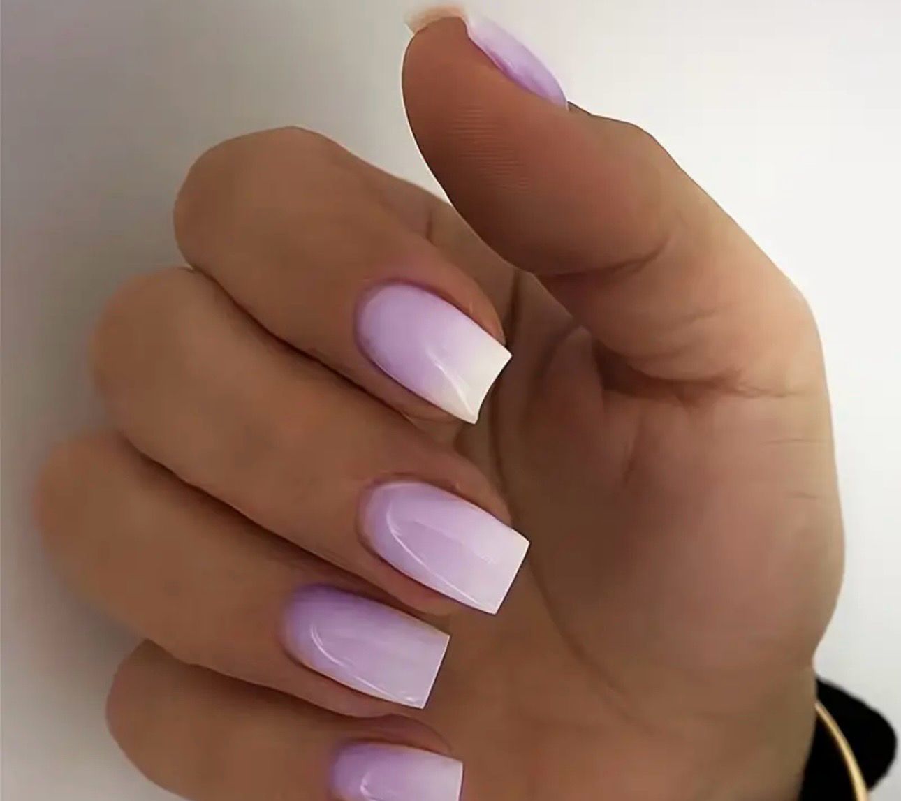 Press on nails baby-boomer