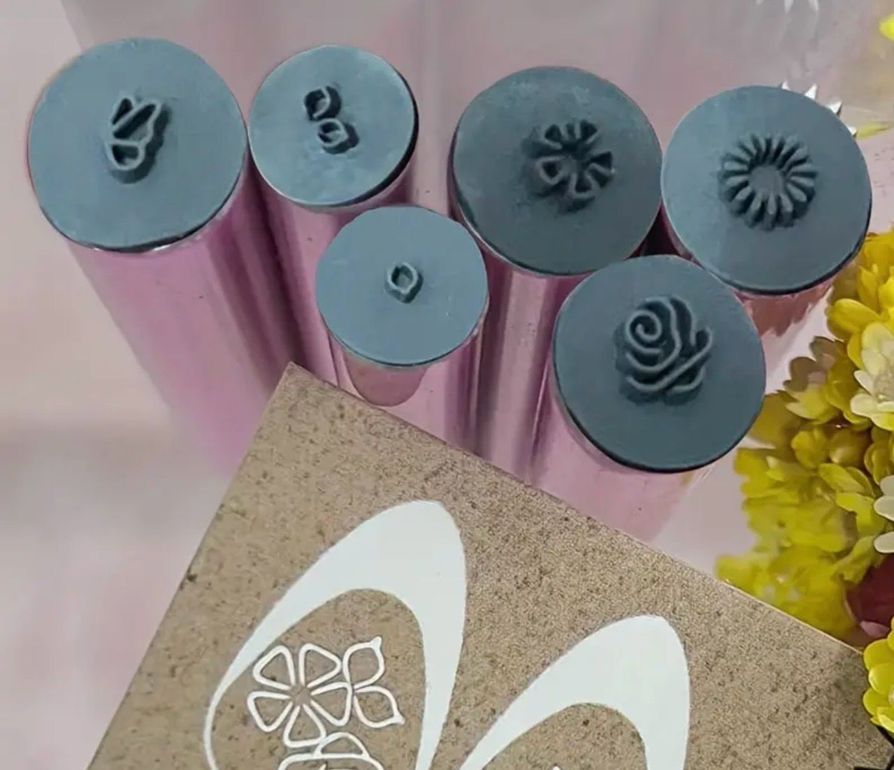 Stamp pen