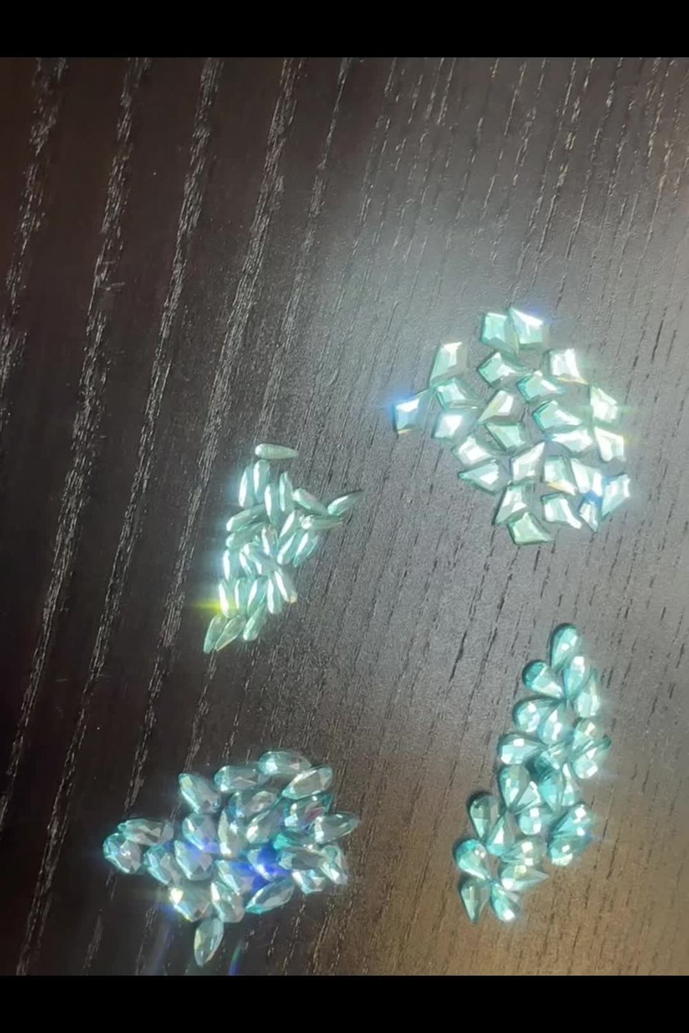 Collection Turquesa gouttes 4x8 mm