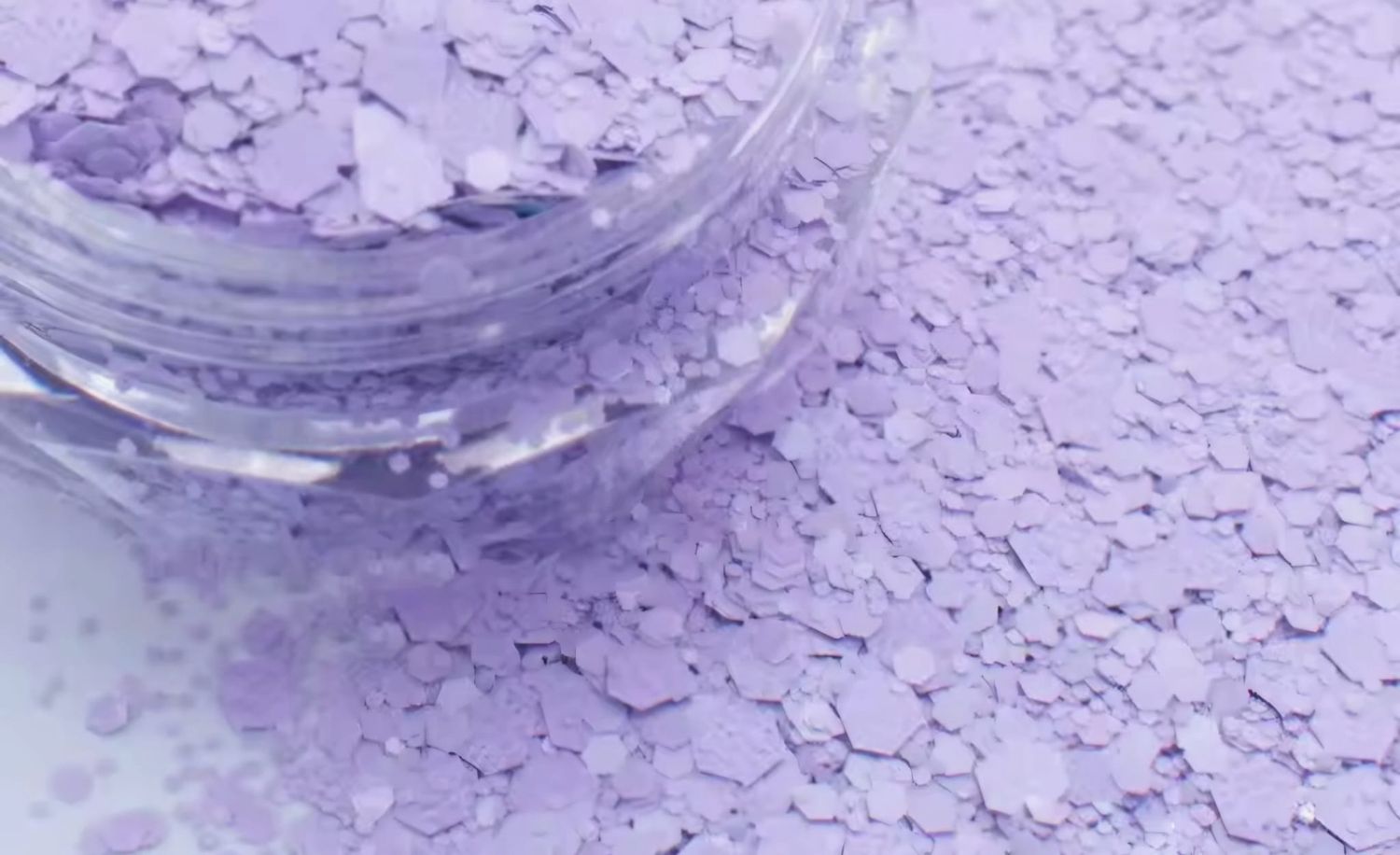 Paillettes MATTES Lilas Doux No 6