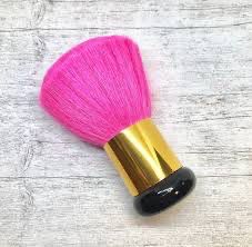 Pinceaux époussette rose