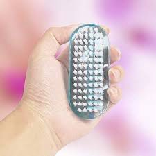 Brosse à poil doux pour les mains et les ongles