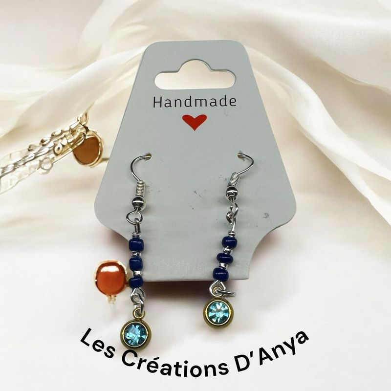 Boucle d’oreille pierre bleu