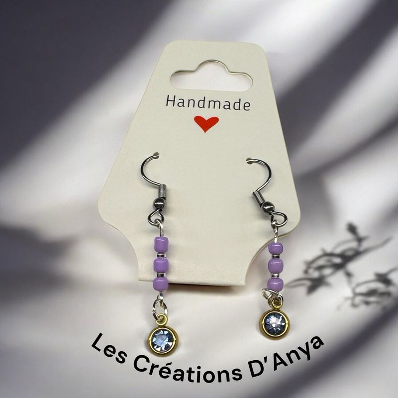 Boucles d’oreilles mauve