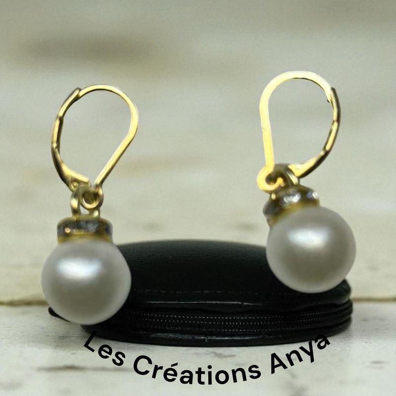 Boucle d’oreille petite perles