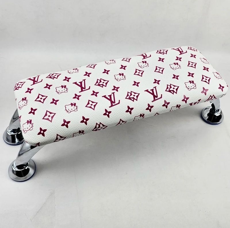 Appuis bras LV couleur