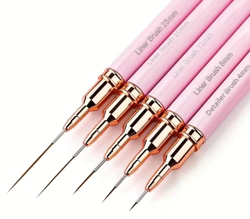 Ensemble de pinceau liner