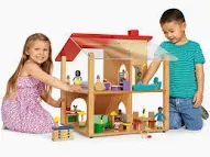 Dolls/dollhouses