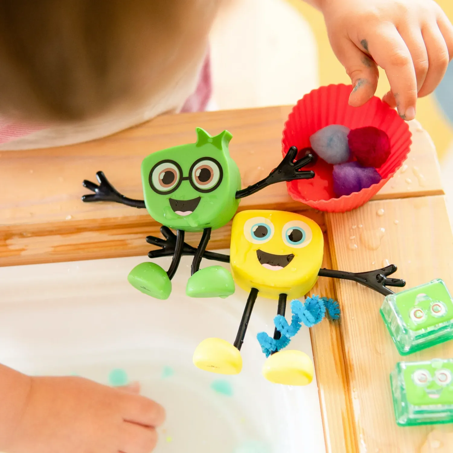 GLO Light Up Sensory - Pippa