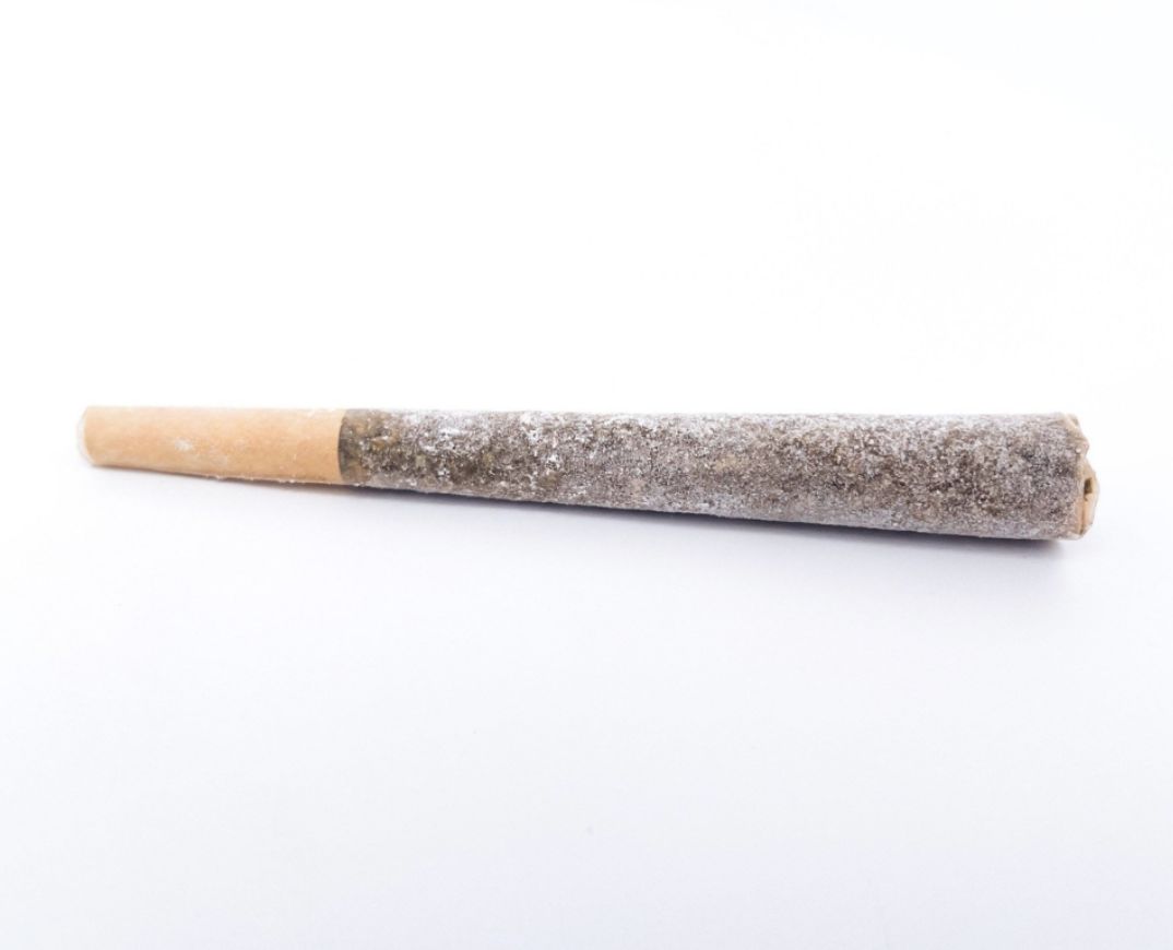 MJ's 2g Caviar Diamond Dusted Preroll - Grandaddy Purp - Indica