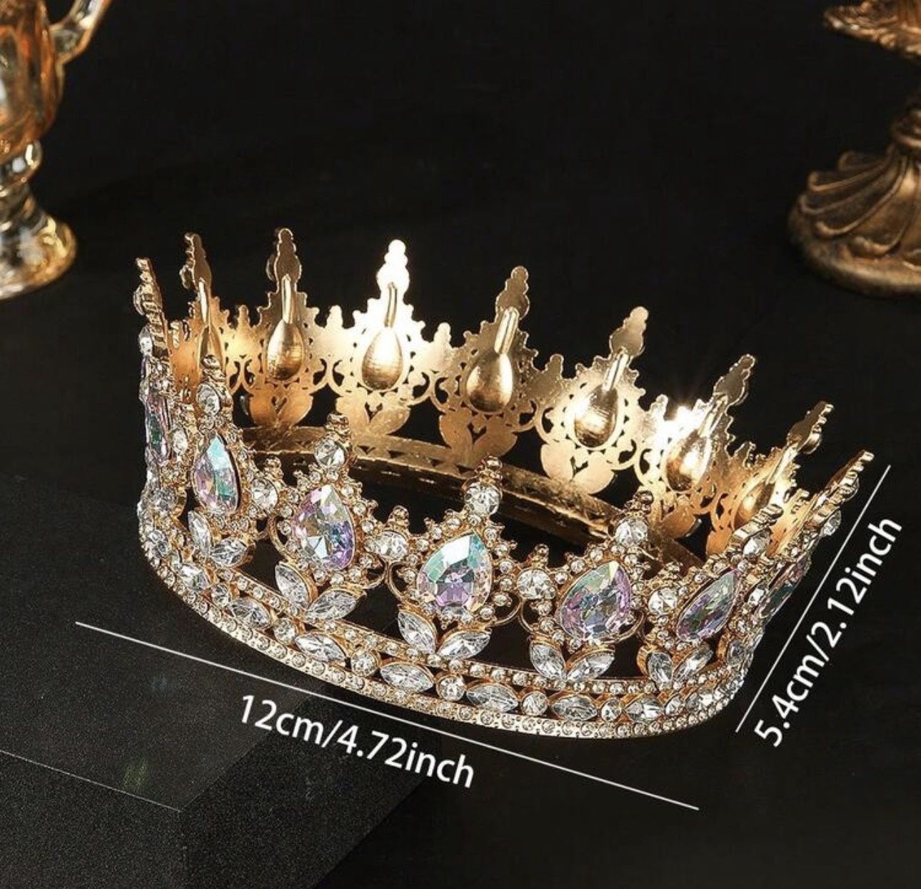 Gold crown with silver crystals