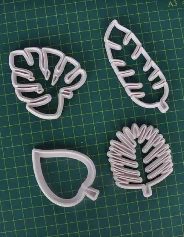 4 Piece Leaf Cutter Set