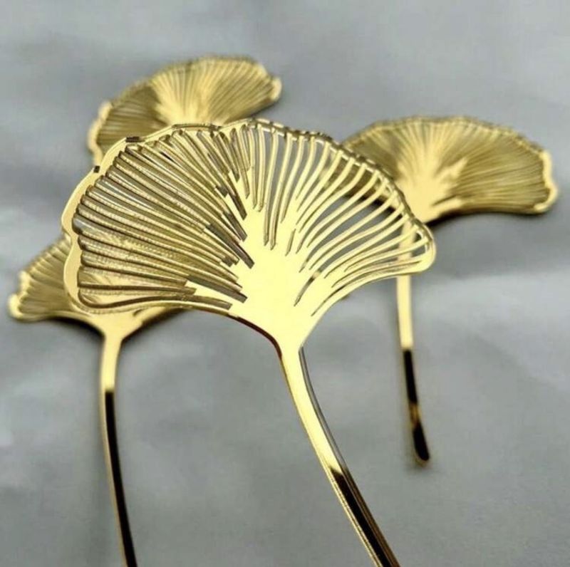 Acrylic Ginko Leaf (gold)