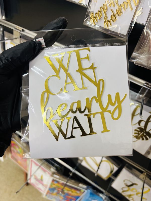 Cardstock charm: We Can Bearly Wait (gold)