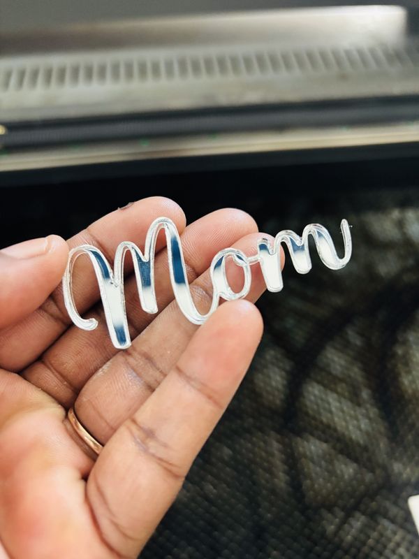 LSG Acrylic Cupcake Mom Charm