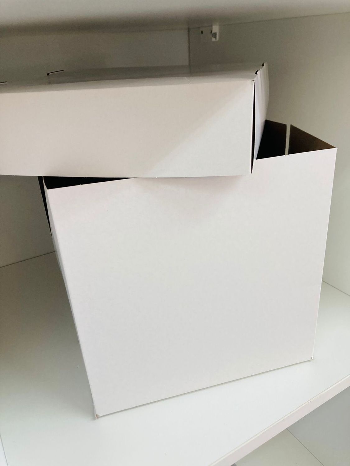 Cake Box 12x12x12 white (no window)